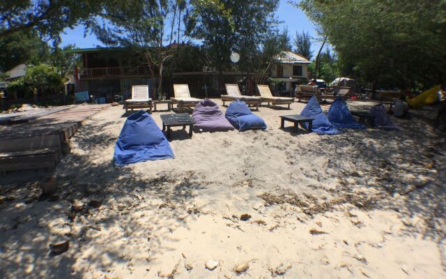 Coral Beach 2 Bungalow