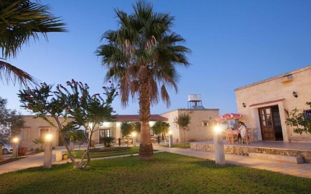 Glaro Garden Hotel-restaurant