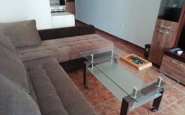 Kentavar apartments