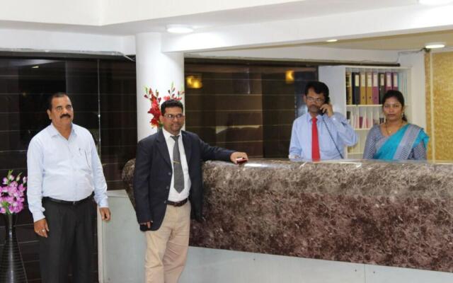 Hotel Pooja International