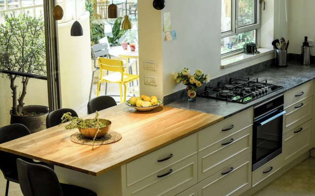 Coastline Family Triplex by Sea N' Rent