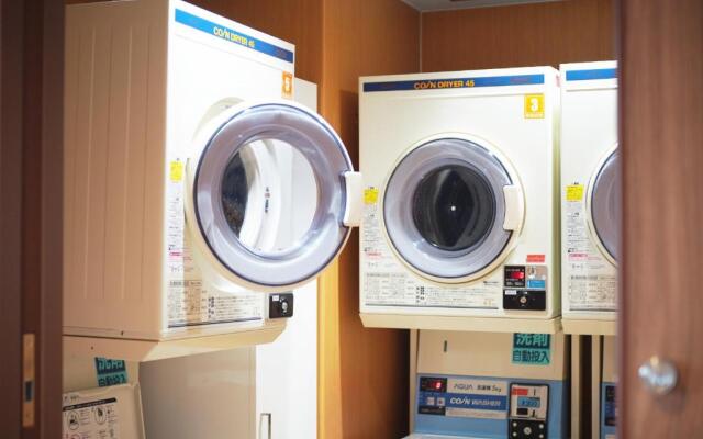 Wild Cherry Blossom-HOSTEL,TOKYO KOGANEI-