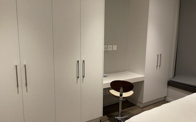 Sandton Smart Apartment Eleven