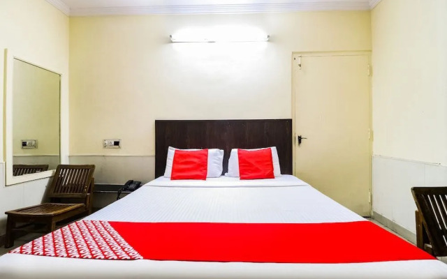 Hotel Rising Sun by OYO Rooms