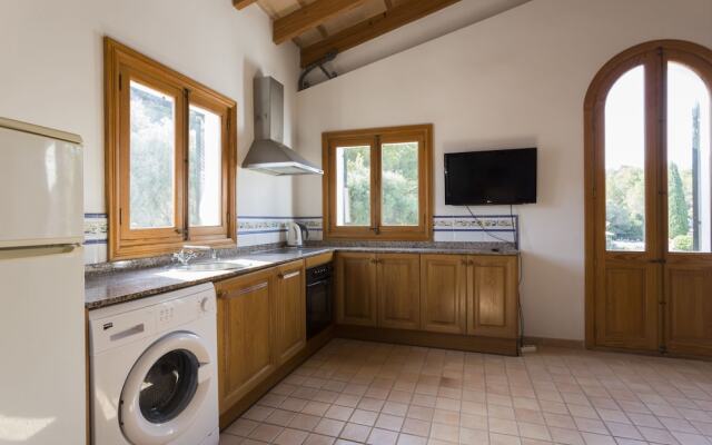 Puerto Pollensa Villas and Apartments