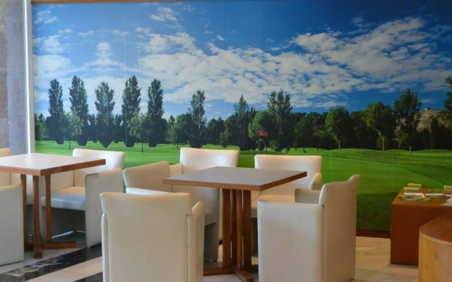 Aparthotel Golf Beach