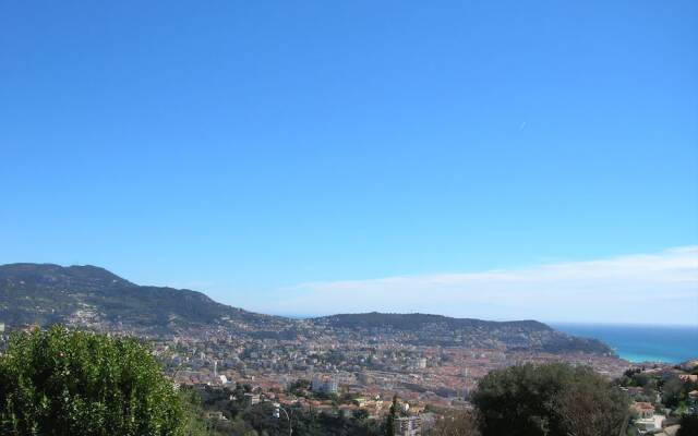 La Mirandière by Gites de France