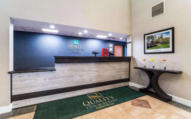 Best Western Garden City Inn