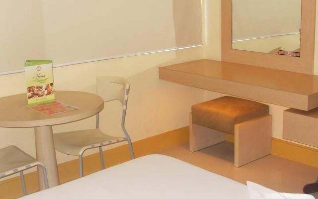Bedbox Hotel Dagupan