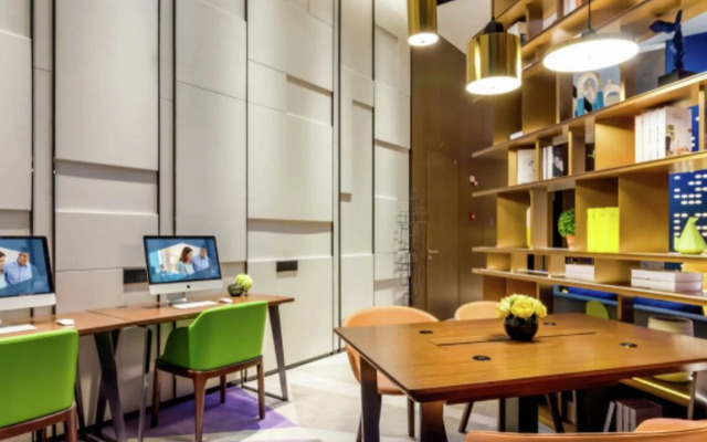 Hampton by Hilton Beijing Daxing Flower of The World