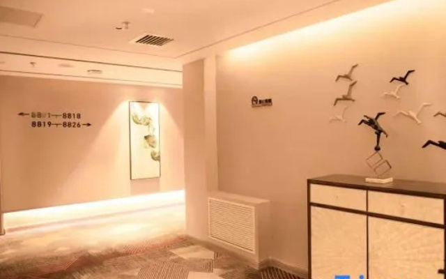 Mome Hotel