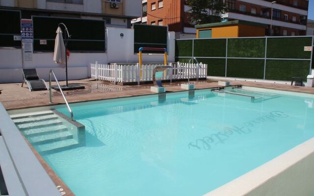 Deluxe Hostels & Suites Merida