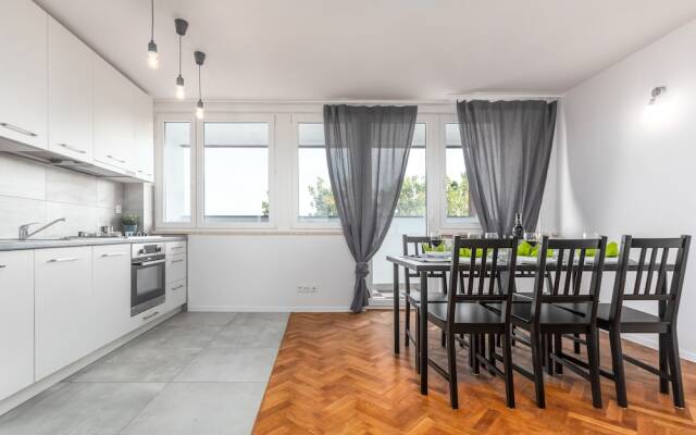 Little Home - Solec 79