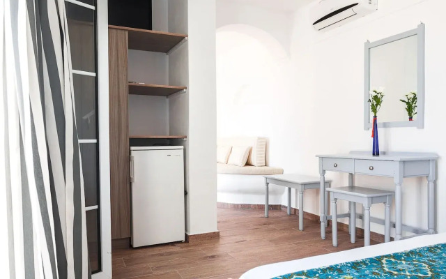 Villa Iliovasilema Santorini