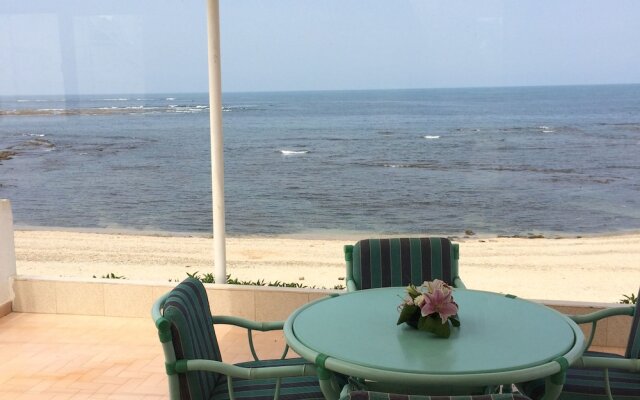 Cabanon pied dans l eau