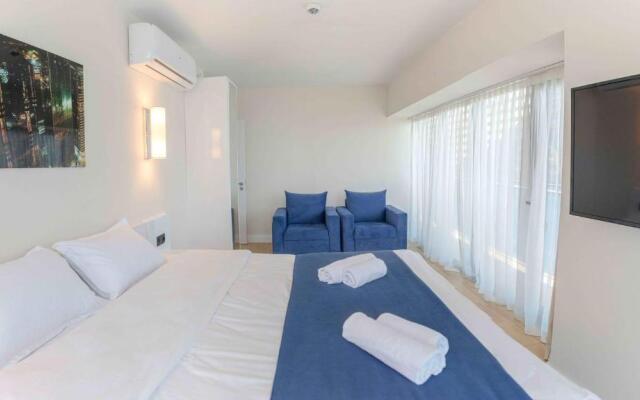 Lovely 2BR Apartment near by Sea