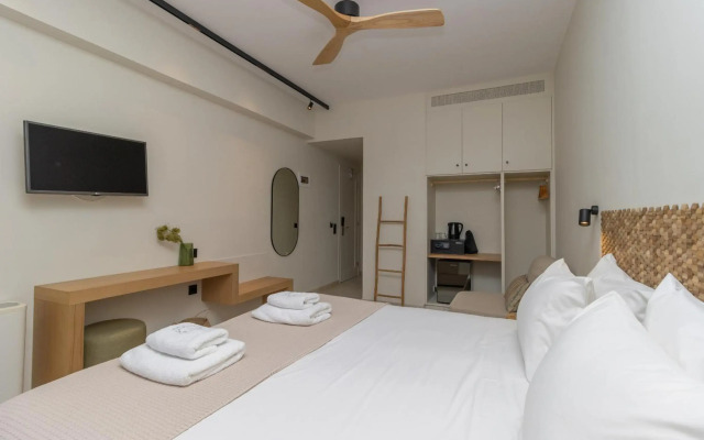 Artina Hotel