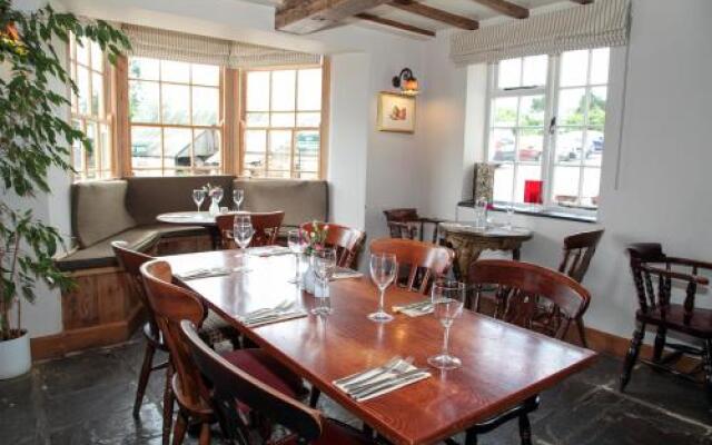The Kilcot Inn