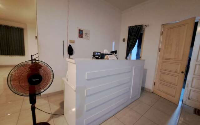 OYO 93870 Damai Guest House Cirebon