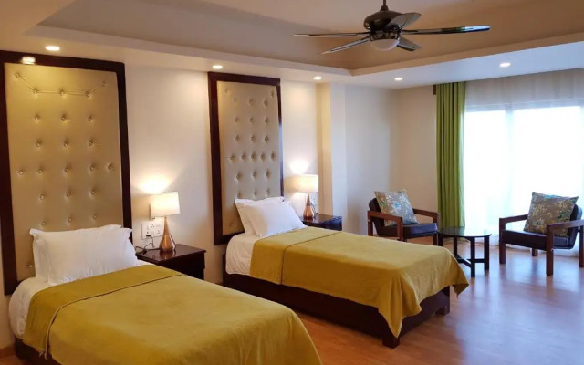 Shalom Farmhouse by the hillside