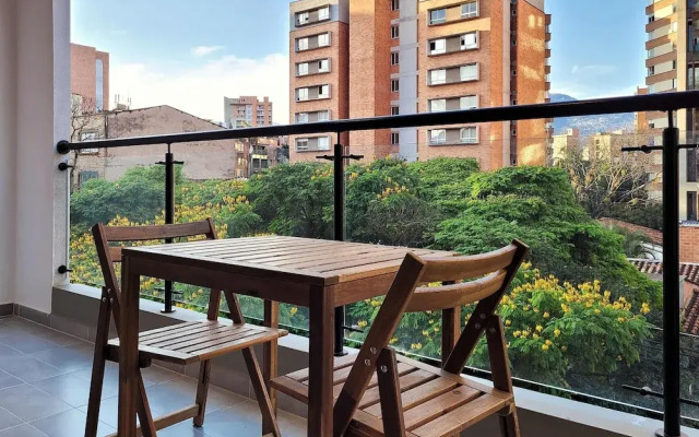 w Charming 3BR w Amazing Deco in Medellin