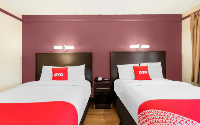 OYO Hotel Tulsa N Sheridan Rd & Airport
