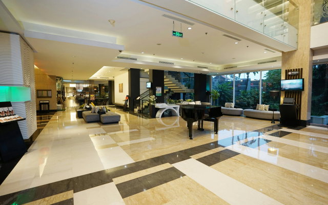 Holiday Inn Bandung Pasteur by IHG