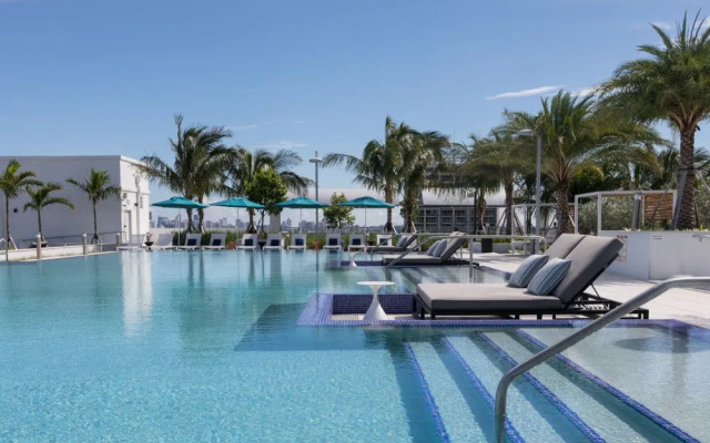 Luxury 2BR Condos at Hollywood Beach