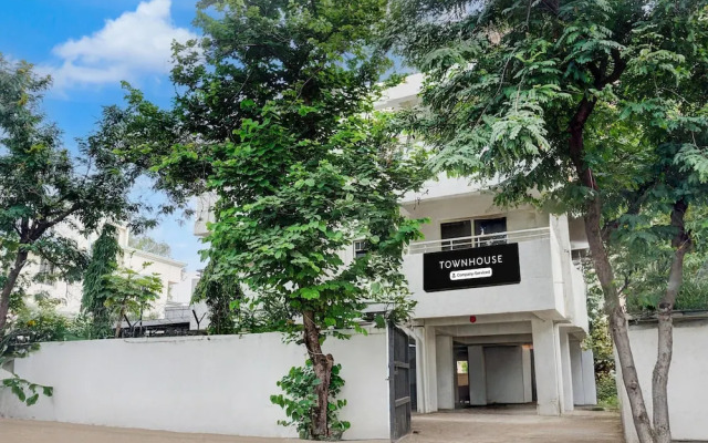 Super Townhouse Koregaon Park