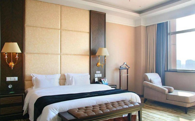 Qingdao Danube International Hotel