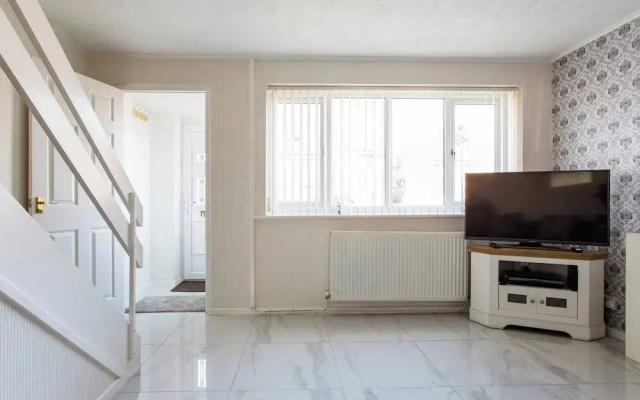 2 Bedroom Holiday Home Eith 3 Beds & Sofa Bed Near Manchester City Stadium