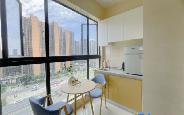 Jiangmen Yufeng Apartment