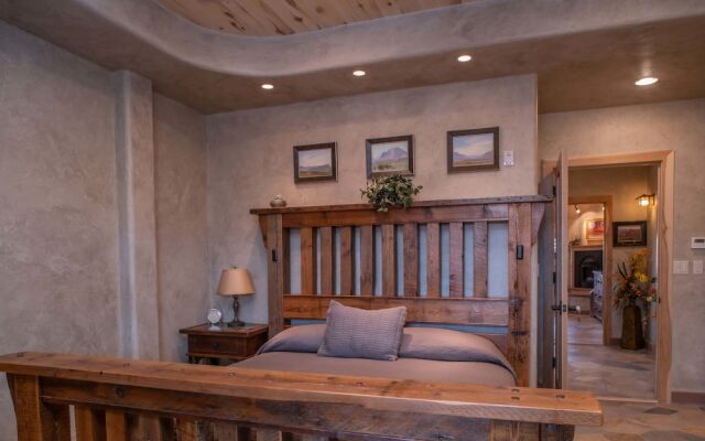 Cougar Ridge Resort, LLC