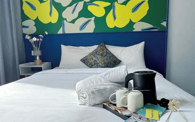 Traveller Ark Hotel & Bunks