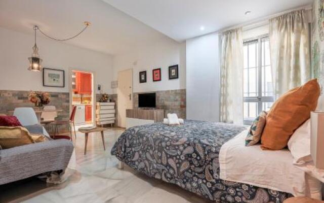 Amazing studio in the old city