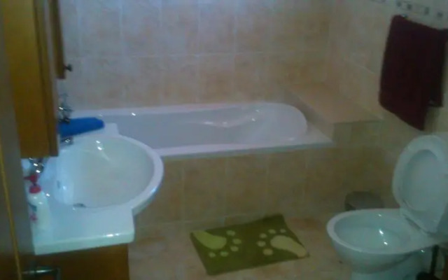 Sea View House in Maroni