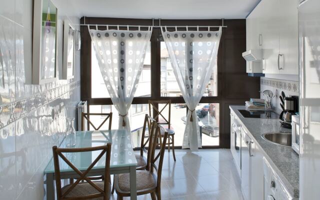 Estancia de Posada P con WiFi y Garaje