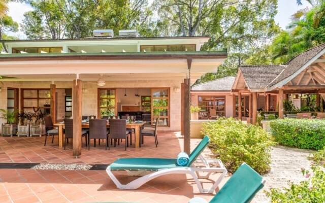 Villa Thespina on the Beach