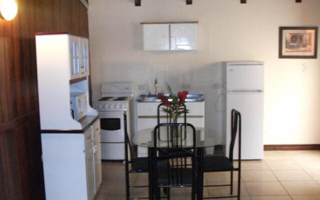 La Catalina Hotel and Suites