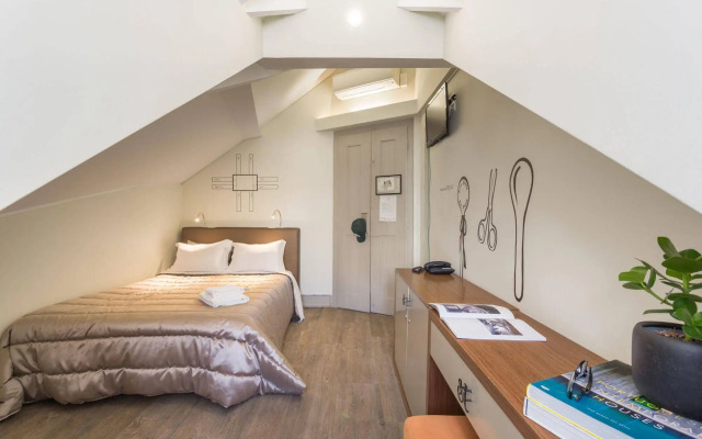 Serenata Hostel