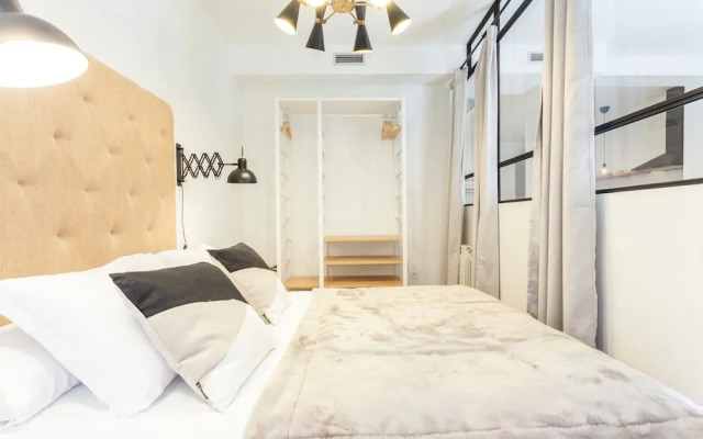 MIT House The Barn69