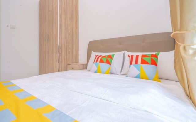 OYO Home 89458 Amazing 2br D'summit