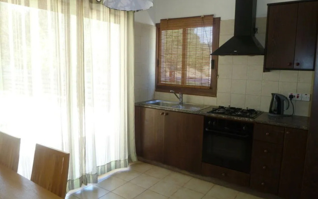 Avra Family Maisonettes
