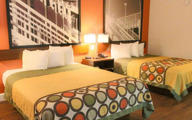 Super 8 by Wyndham Orlando International Drive