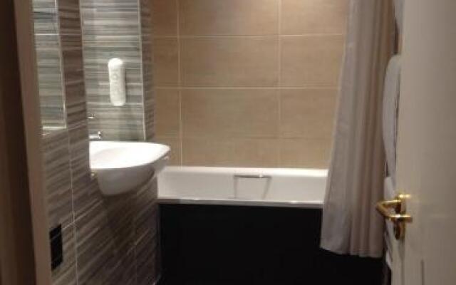 The Wyndham Arms-Wetherspoon