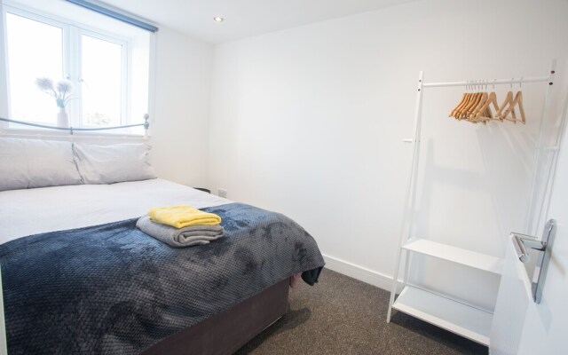 Short Stay Bristol - Two Mile Hill Apartment