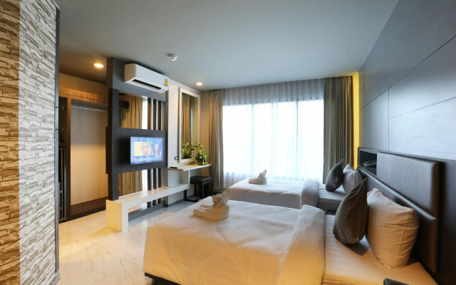 TR Rock Hill Hotel