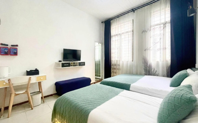 Wu Lan Hotel