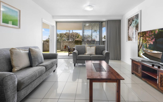 Beaches on Lammermoor Apartments