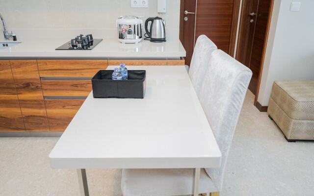 Spacious 1BR Apartment at Marigold Nava Park